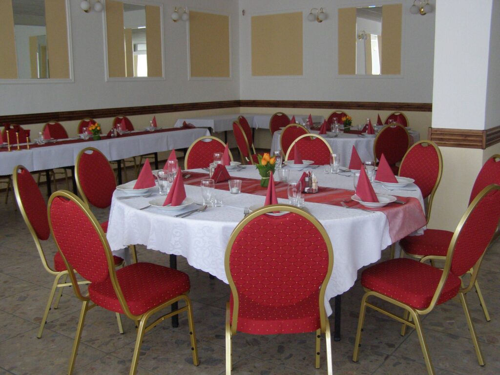 Stôl okrúhly 01